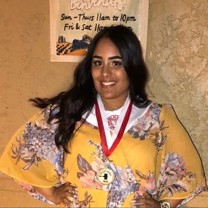 Meet your Posher, Franchesca